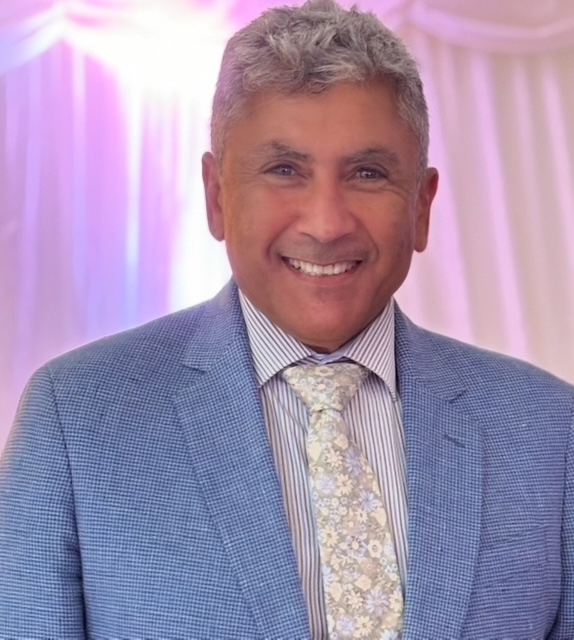 Mr Fahmy Fayez